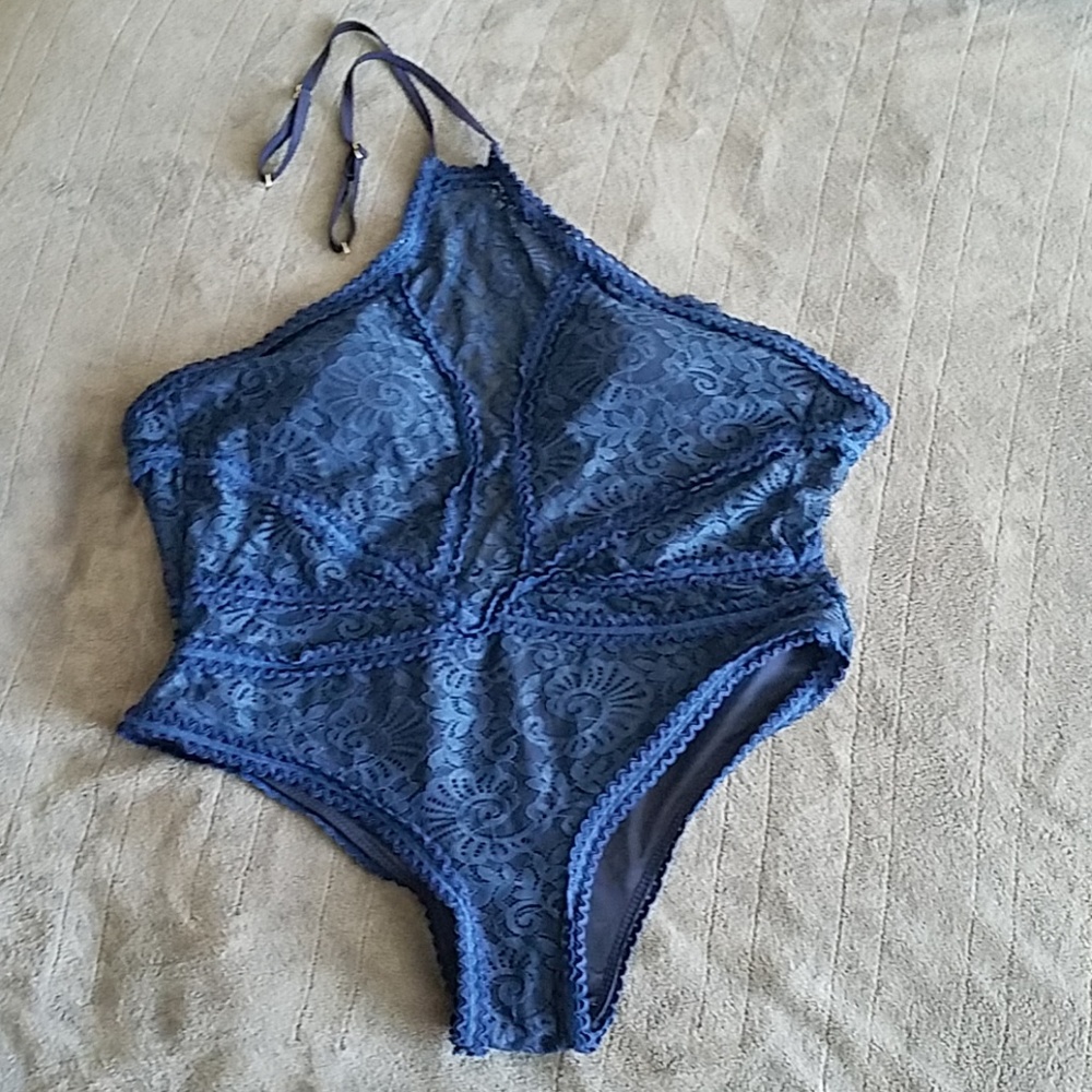 NWOT Navy lace swimsuit